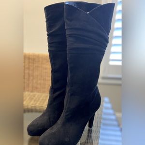 Mootsie Tootsie Suede Black Boots